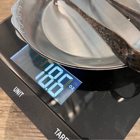 Vintage Hammered Silverplate Bird Claw Tongs & 4 Stainless Japan Small Plates - Picture 16 of 16